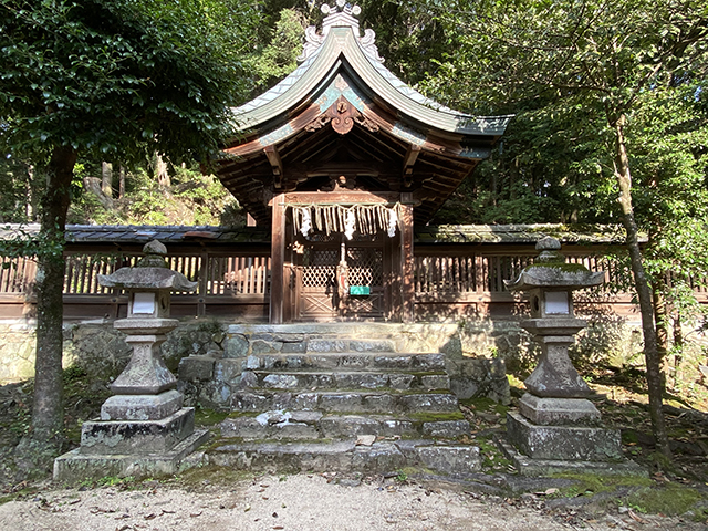 白山神社