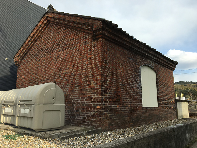 関西鉄道大佛鉄道加茂駅ランプ小屋